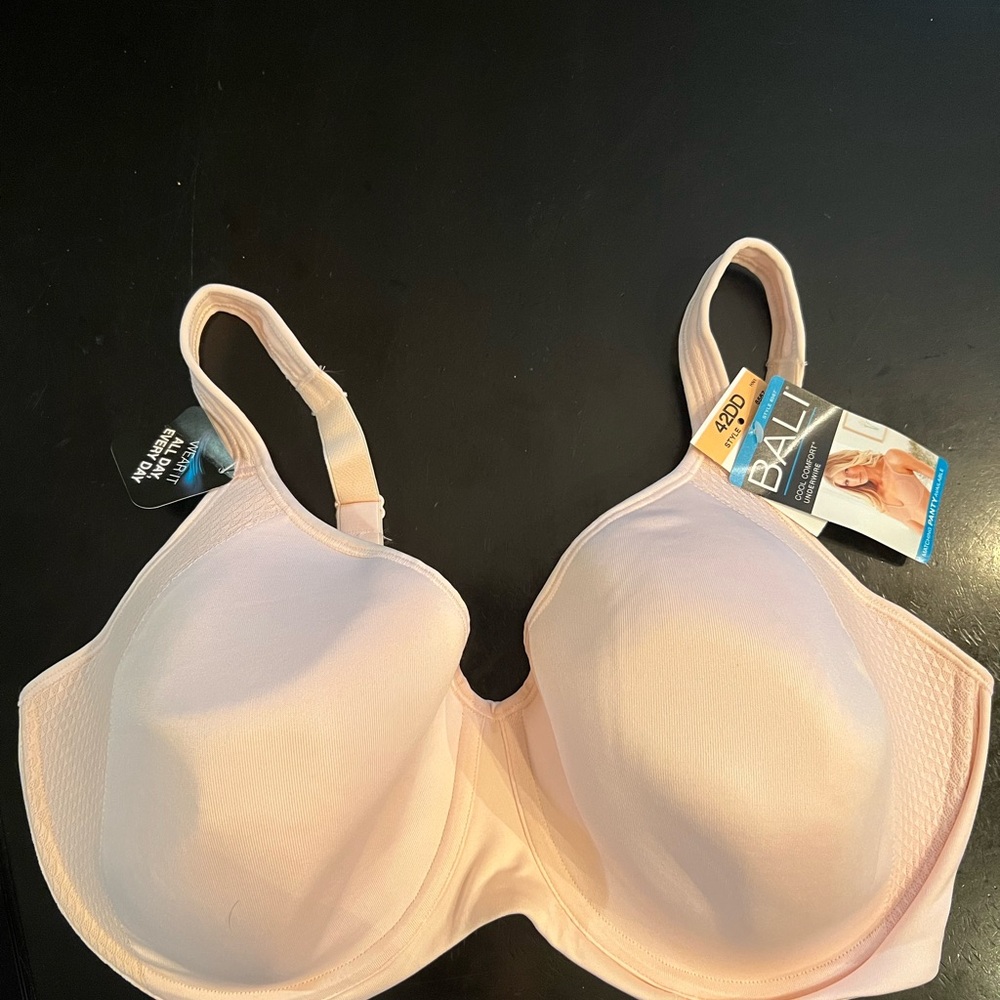 Bali Women's Soft Pink Comfort Bra